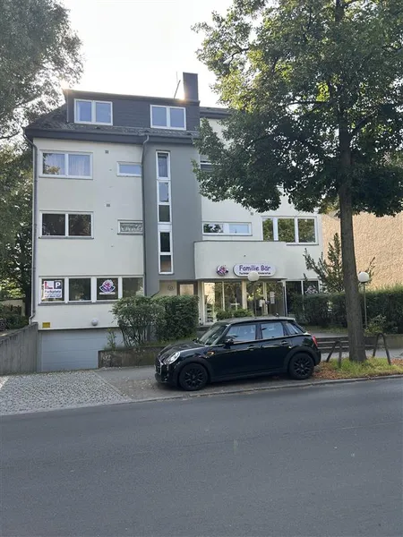 Frisch Sanierte 2-Zimmerwohnung im ruhigen Lichterfelde Ost — photo 1